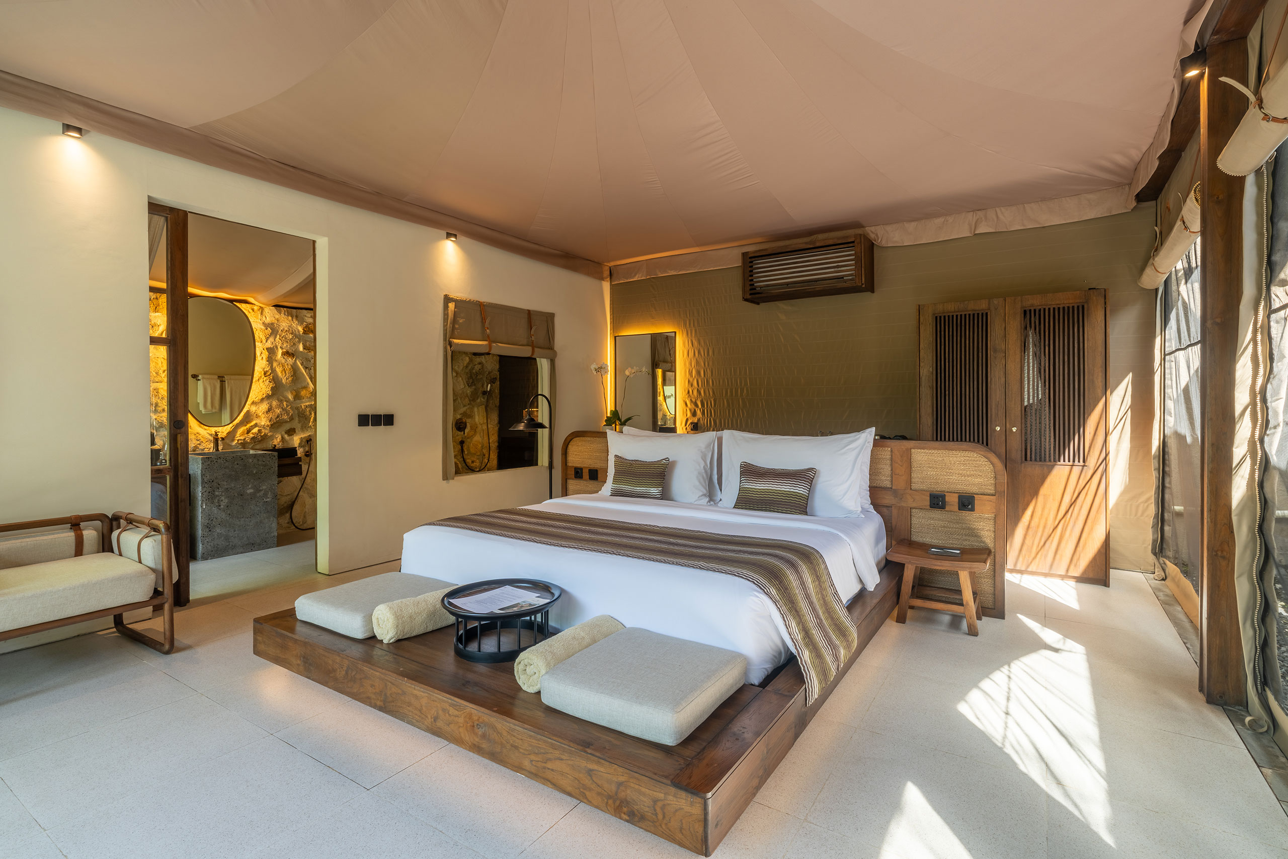 one-bedroom-pool-tent-interior3.webp