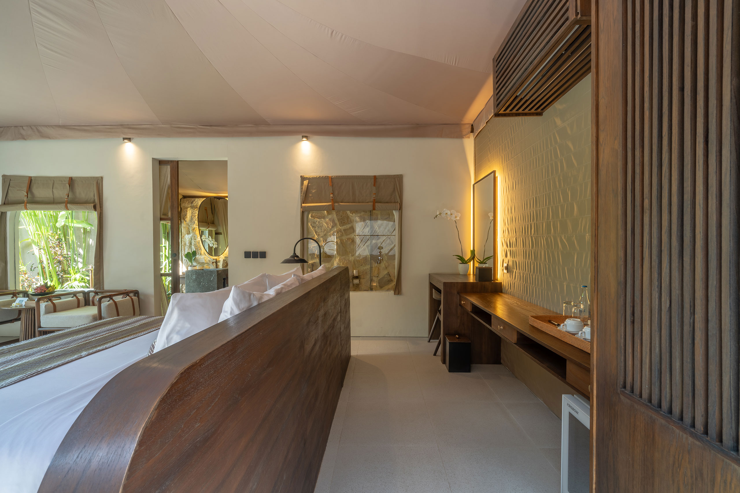 one-bedroom-pool-tent-interior5.webp